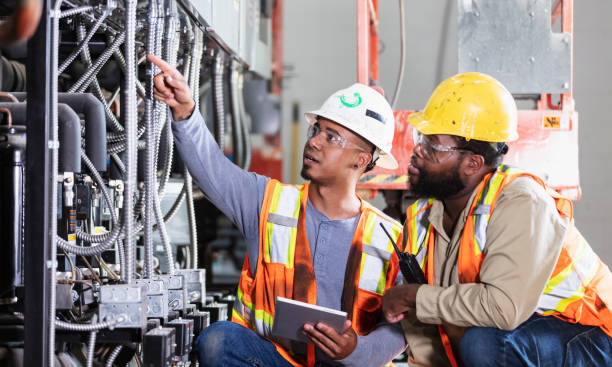 Best Commercial Electrician Services  in Ashdown, AR