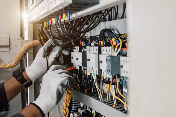 Best Licensed Electrician  in Ashdown, AR